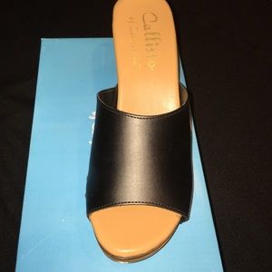 Sandal